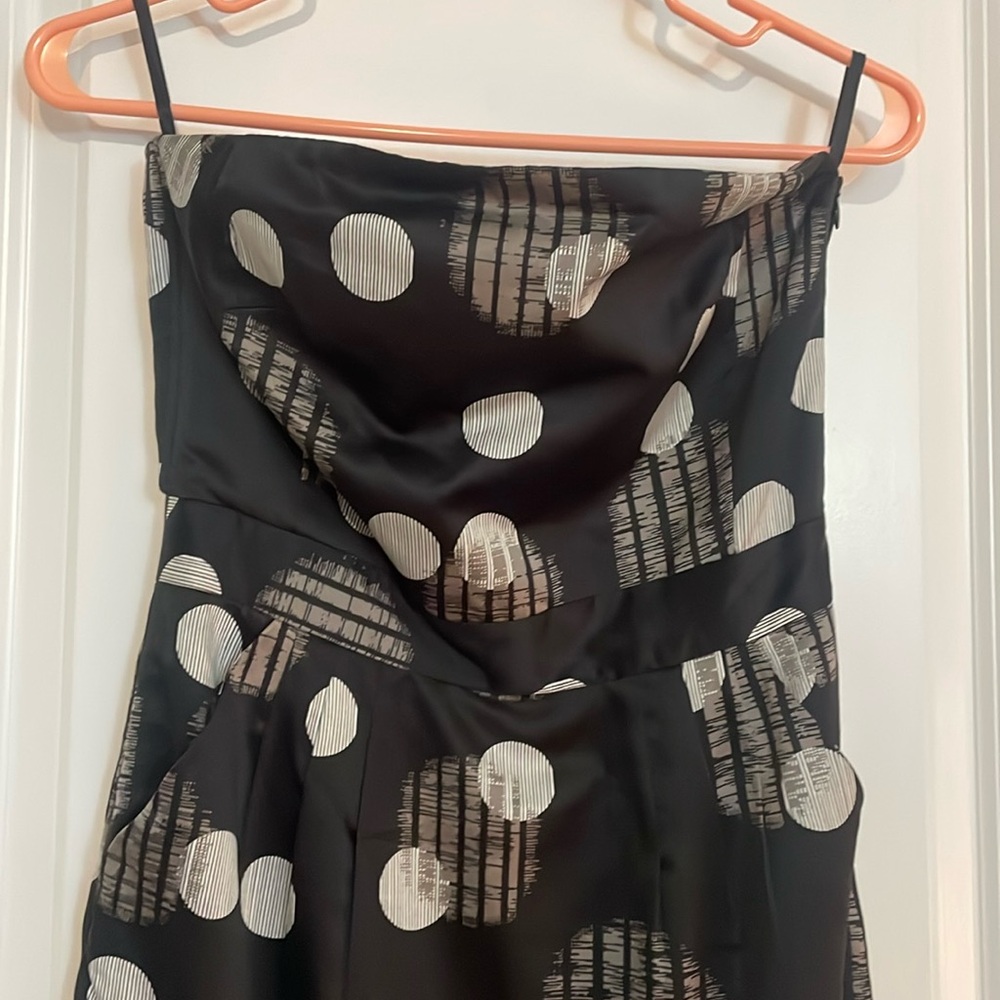 NWT Banana Republic Strapless Black and White Dress. Size 2.